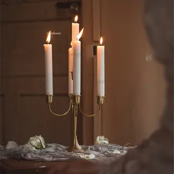 Европейският метал Месинг свещник, маса за Хранене, свещник за домашен интериор, креативен дизайн, Простота, украса за дома свещник