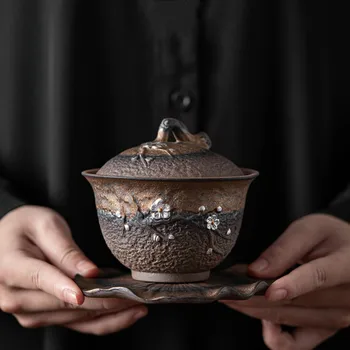 Купа с позлатените желязо в японски стил, покрит с цветя, сливи, Чаена чаша, Стара Печена Груба керамика ръчна изработка, Чай и прибори Gaiwan, Кухня
